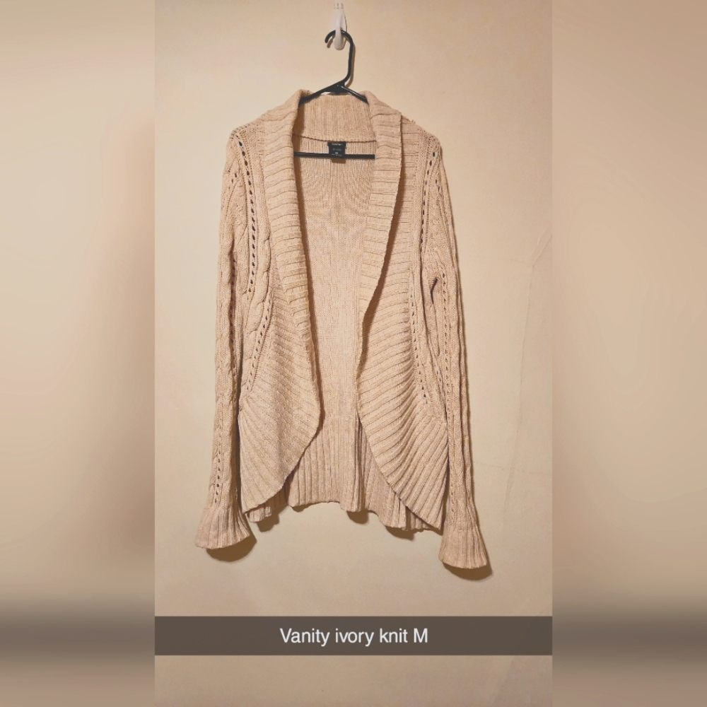 Vanity ivory knit cardigan M